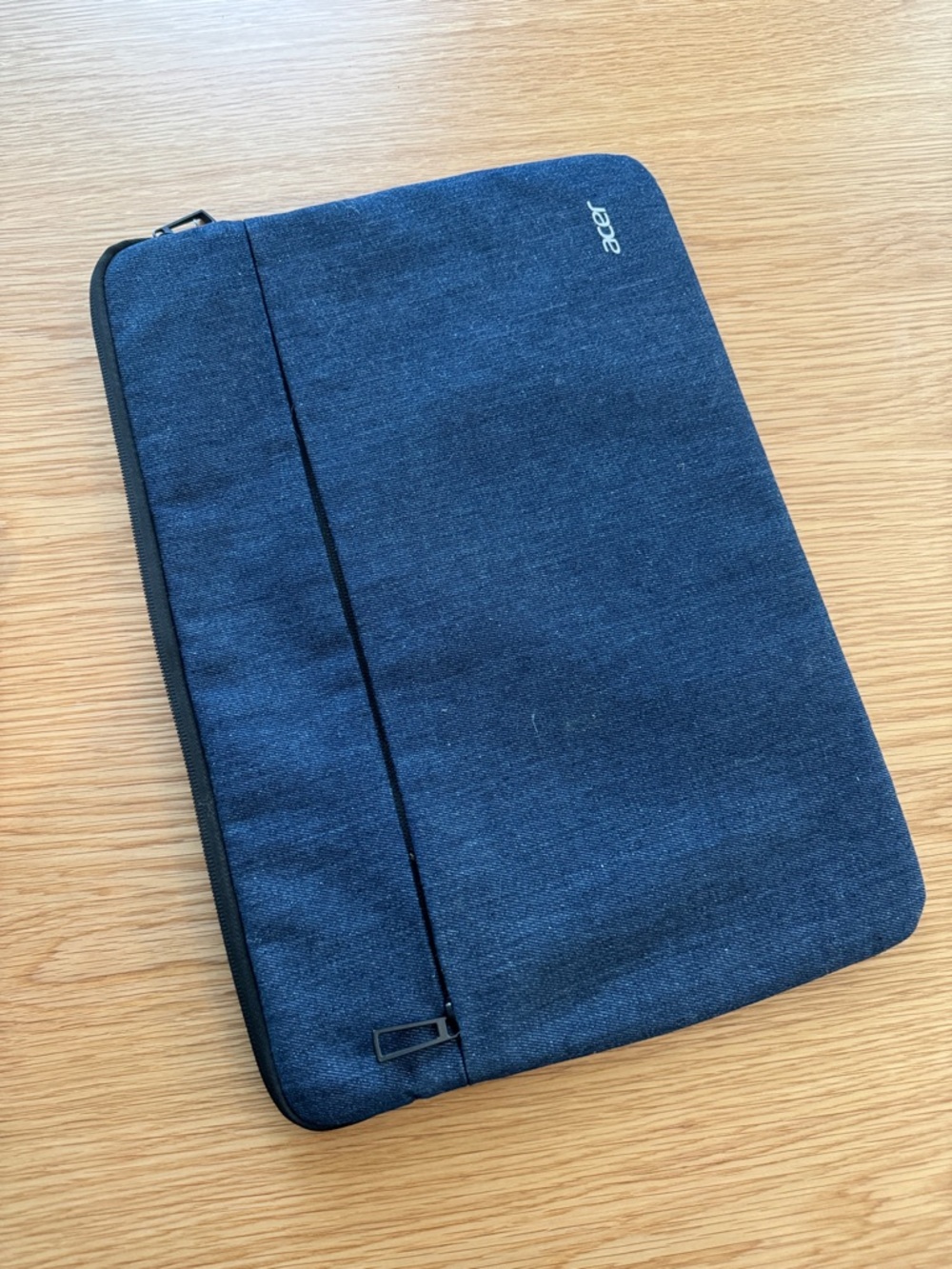 6/22 Acer Dark Blue Protective Laptop Sleeve with Front Zip